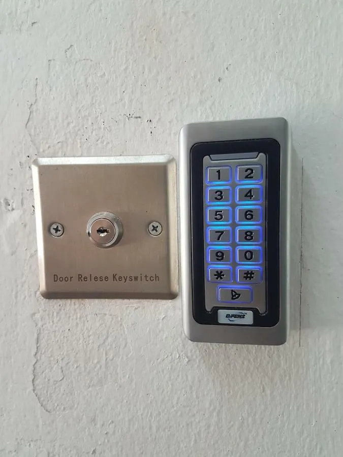 Sembulan @ Ning Guesthouse 宁舒民宿 Kota Kinabalu 0*,